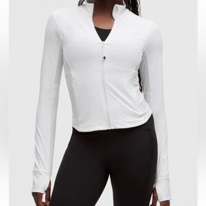 NWT LuluLemom Lightweight Running Jacket